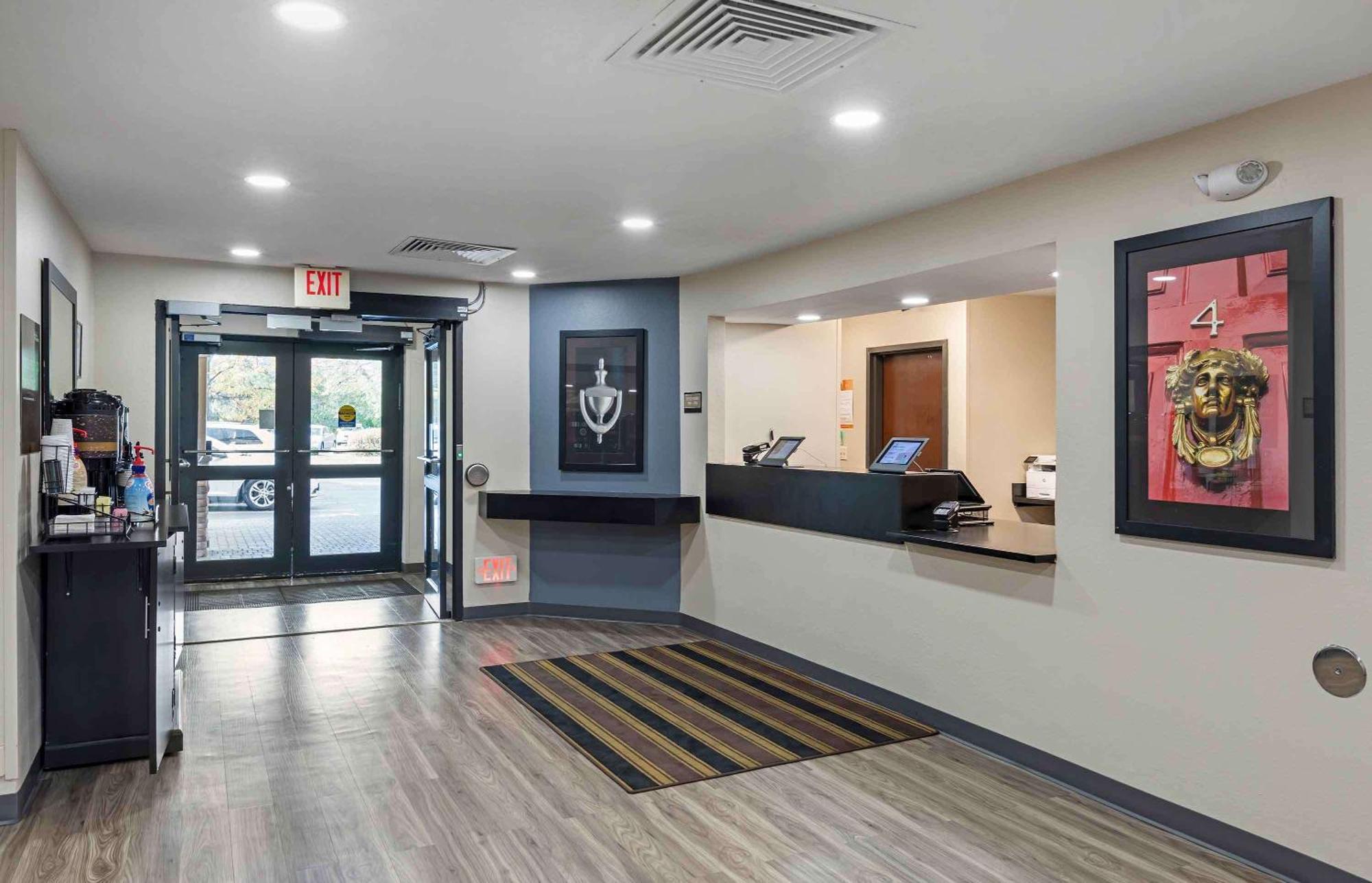 Extended Stay America Select Suites - Milwaukee - Waukesha Εξωτερικό φωτογραφία