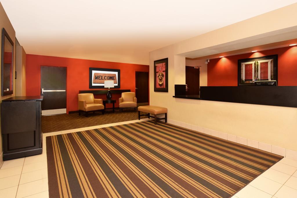 Extended Stay America Select Suites - Milwaukee - Waukesha Εξωτερικό φωτογραφία