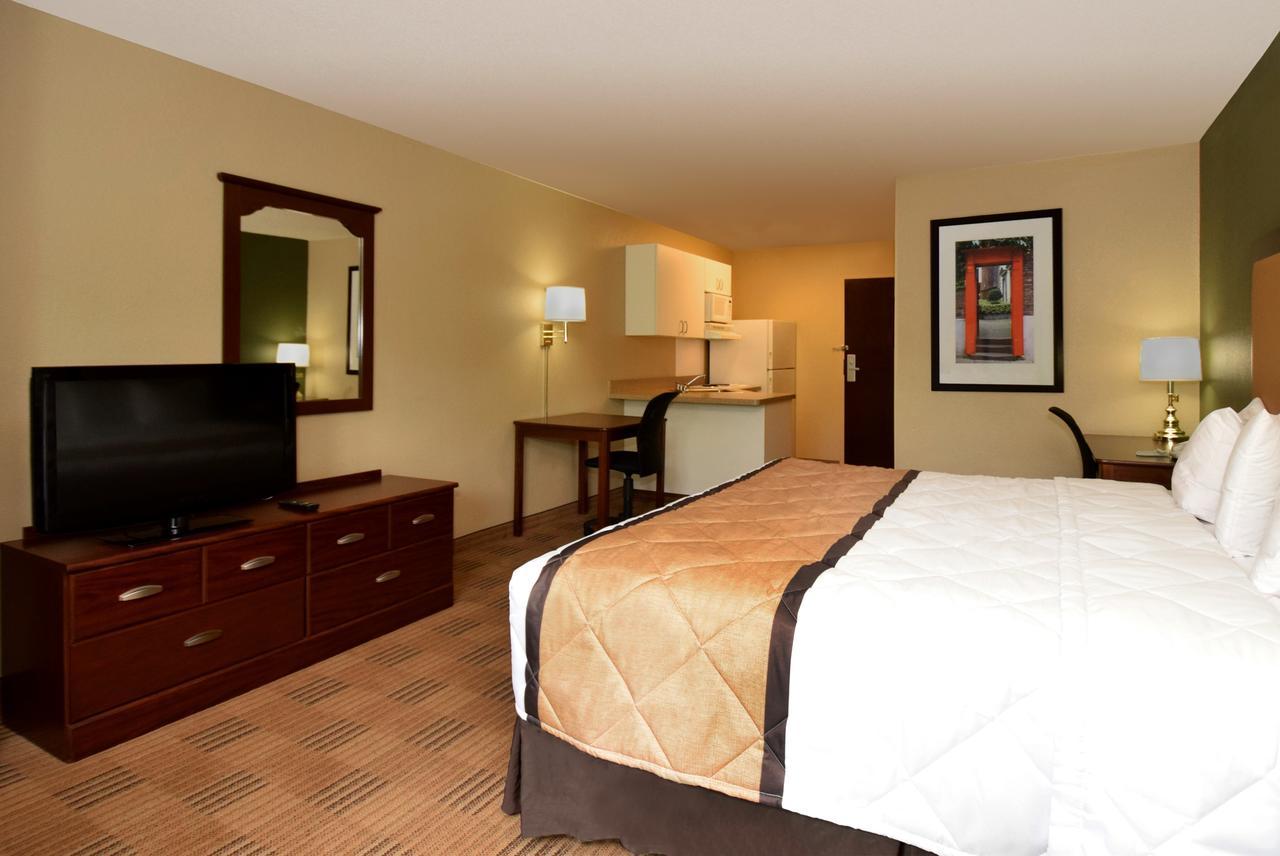 Extended Stay America Select Suites - Milwaukee - Waukesha Εξωτερικό φωτογραφία